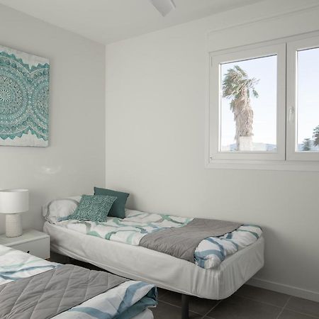 Sunny Apartment In Denia With Outdoor Swimming Pool And Garage Parking Place Included, 300M From The Sandy Beach Ngoại thất bức ảnh