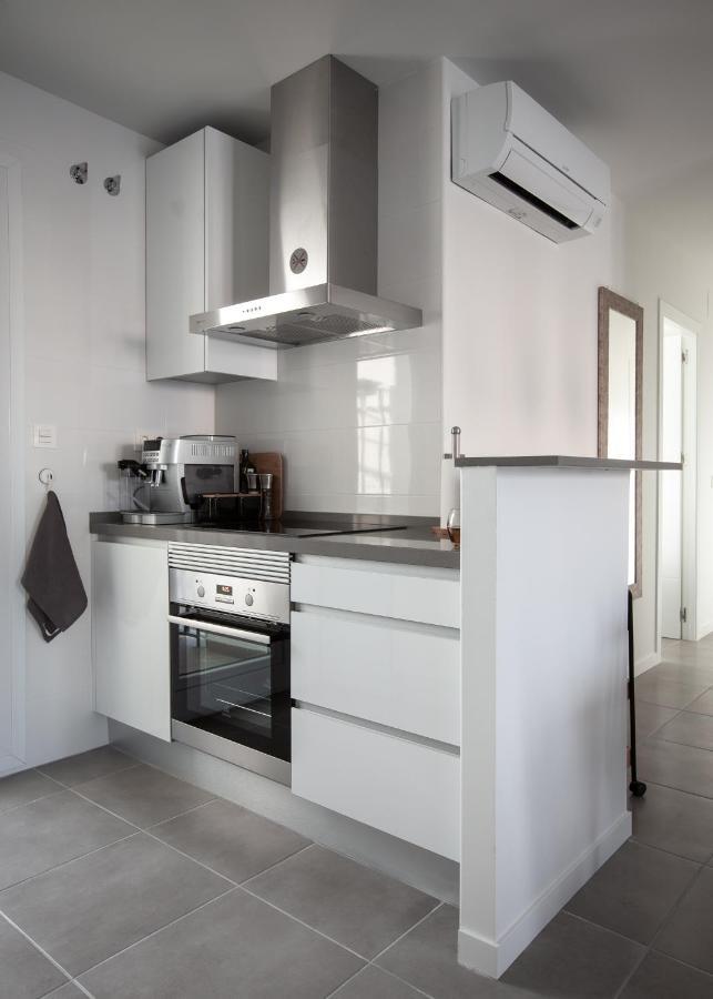 Sunny Apartment In Denia With Outdoor Swimming Pool And Garage Parking Place Included, 300M From The Sandy Beach Ngoại thất bức ảnh