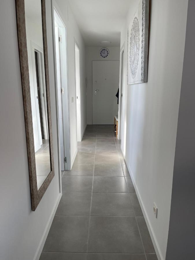 Sunny Apartment In Denia With Outdoor Swimming Pool And Garage Parking Place Included, 300M From The Sandy Beach Ngoại thất bức ảnh